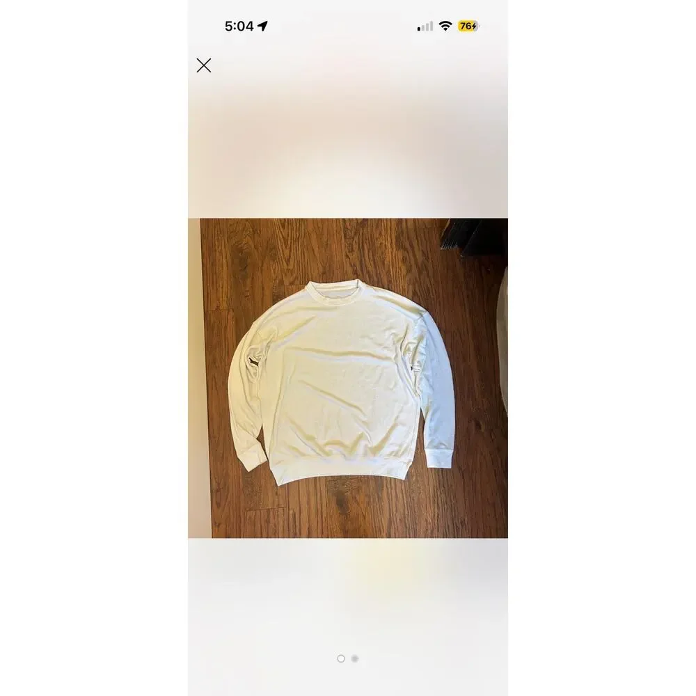 Alo Soho Pullover in cream Size medium fits oversized